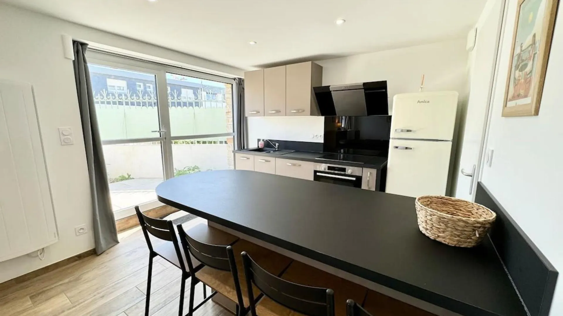 Apartment Joli Appartement Neuf Jardin 500 M Des Plages Larmor-Plage France